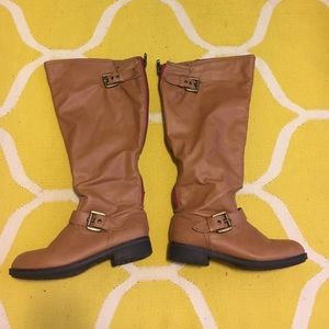 Cognac wide-calf boots