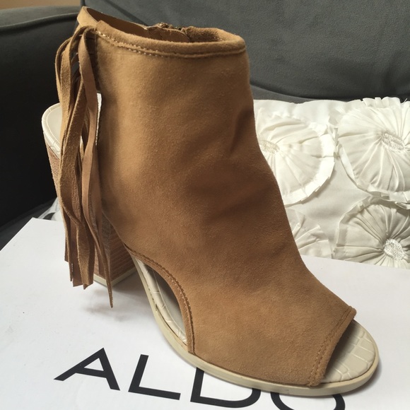 BNWT Aldo Lennoxville