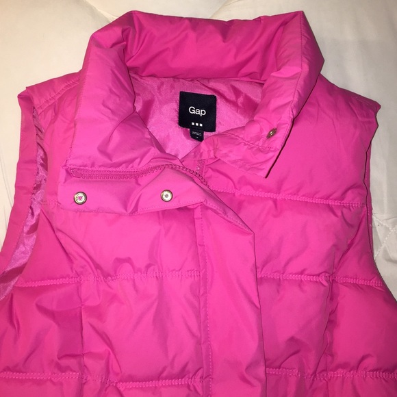 Gap puffy vest