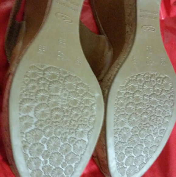 SOL wedges - Picture 3 of 3