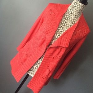 Open cardigan in deep coral