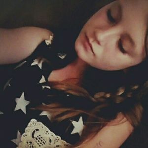 Meet your Posher, Brenna