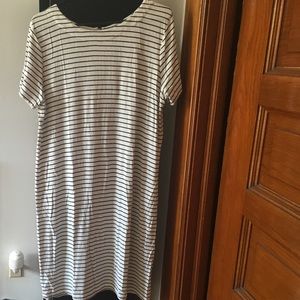 Size large T-Shirt dress.