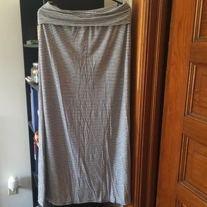 Size L maxi skirt