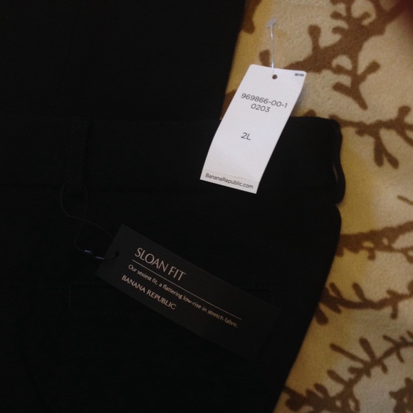 Banana Republic Sloan fit, straight leg