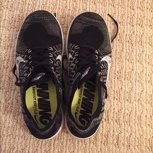 Nike Women's Free 4.0 Flyknit Running shoes