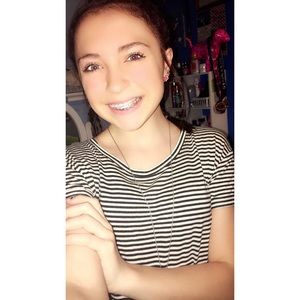 Meet your Posher, Makayla