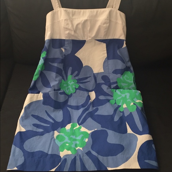 SALE! Lilly Pulitzer Dress Sz 4