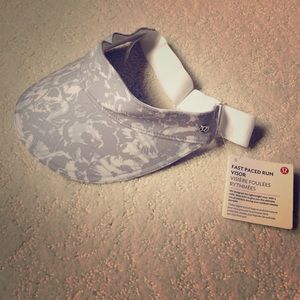 I bought it on sale and you can't return lulu sale