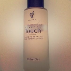 Younique mineral touch foundation