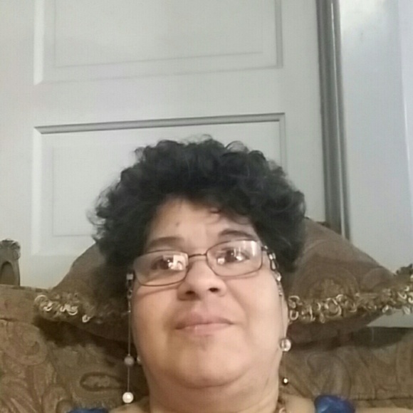 Meet your Posher, Judith - Picture 1 of 1