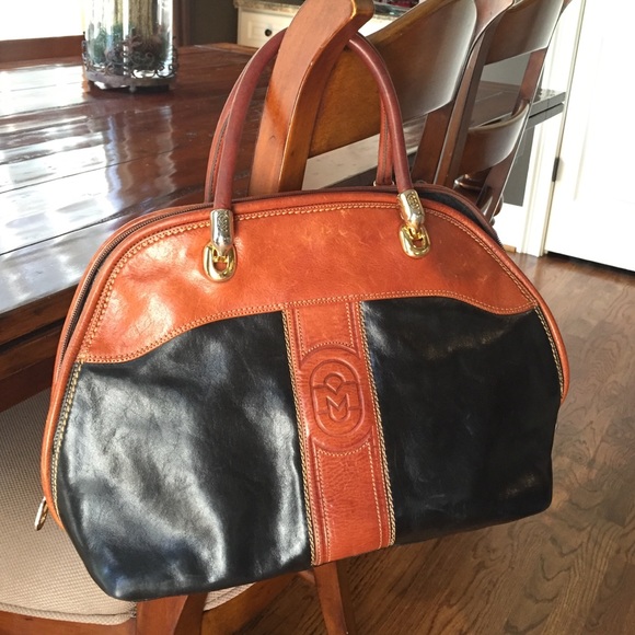 Marino Orlandi leather purse with gold metal