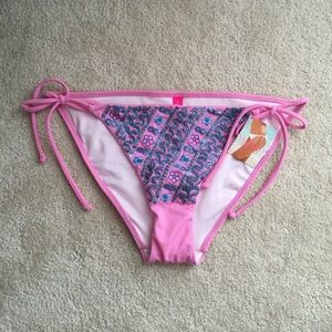 NWT Victoria's Secret Bikini Bottom Swimsuit Small