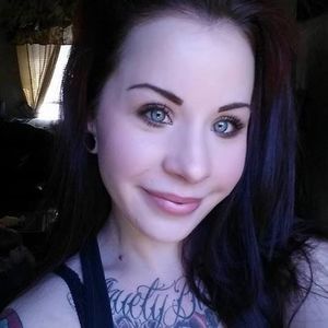 Meet your Posher, Tonya