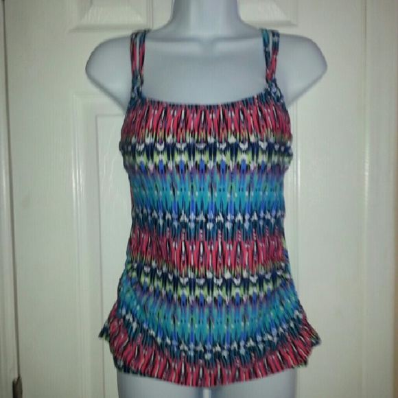 Gorgeous tankini top!