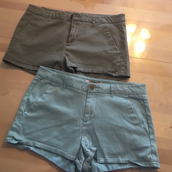 2 for 1 Love 21 brand shorts, Size L