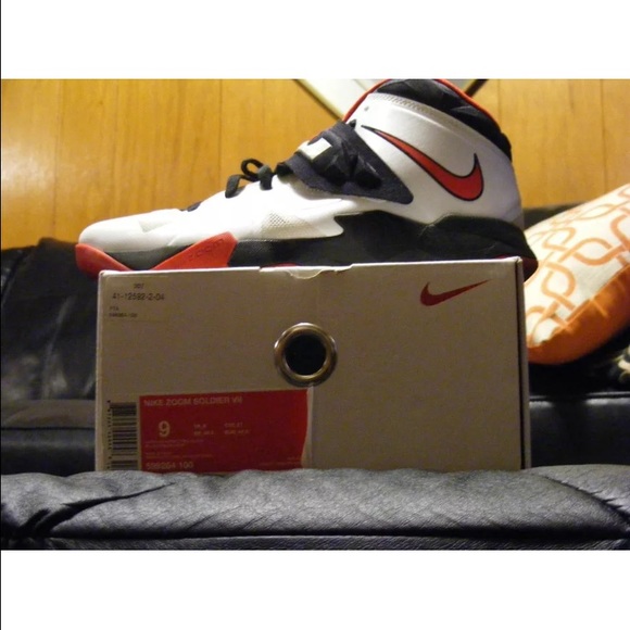 Lebron soldier 7