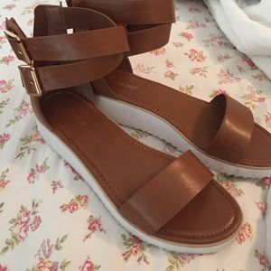 New brown sandal