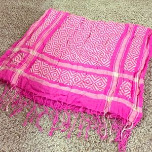 pretty pink shawl