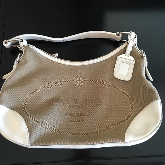 Prada bag. Slightly used Mint condition authentic