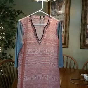 Pretty top from the buckle