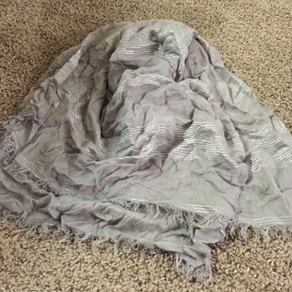 silver & grey shawl/scarf
