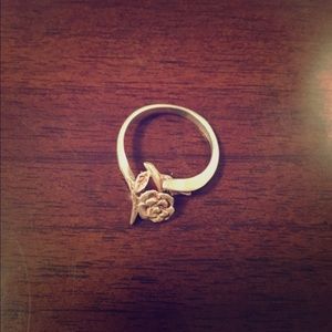 Sterling Silver Rose Design Ring