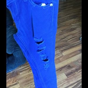 Blue skinny jeans