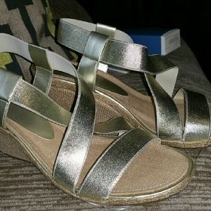 Gold Metalic Wedges