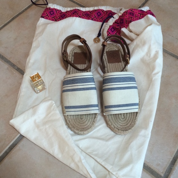 Tory Burch Shoes - Tory Burch espadrilles sandals😎