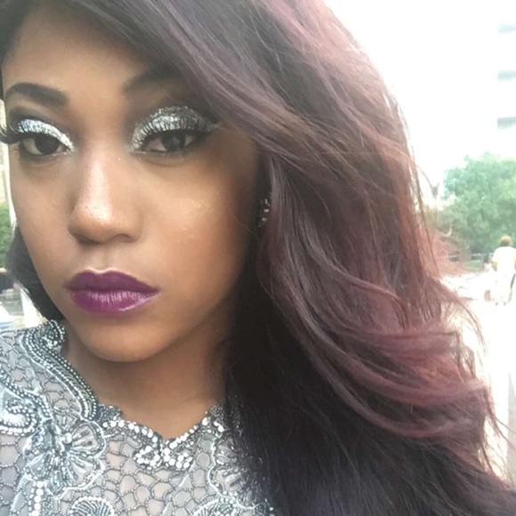 Meet your Posher, Armane - Picture 1 of 1