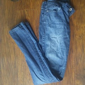 Darkwash skinny jeans!