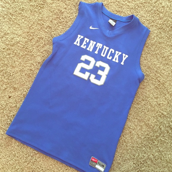 Nike University of Kentucky jersey.