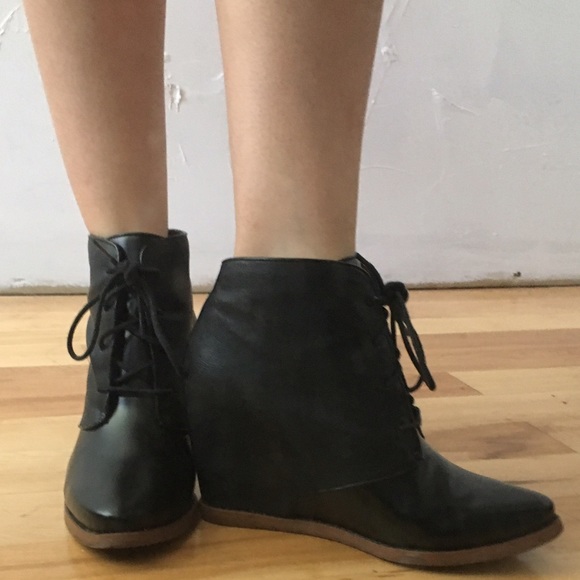 Leather black ankle booties