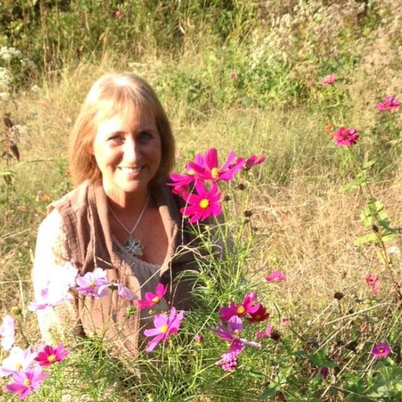 Meet your Posher, Jackie - Picture 1 of 1