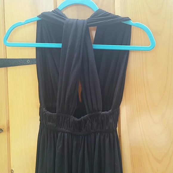 Little Black Dress 🎉 - Picture 2 of 3