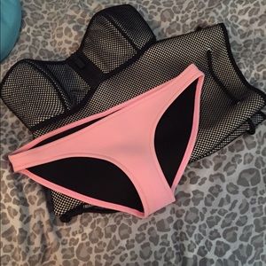 Triangl Bikini