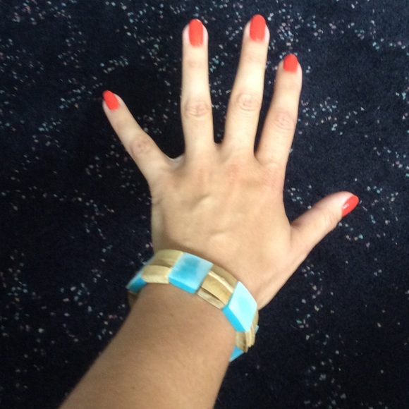 Bamboo and Resin Bracelet - Picture 2 of 3