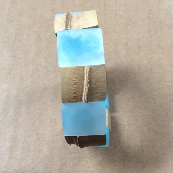 Bamboo and Resin Bracelet - Picture 3 of 3