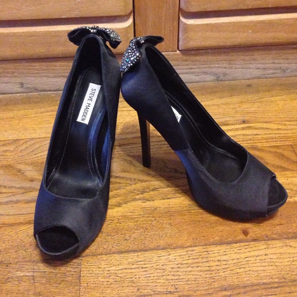 Steve Madden Rhinestoned Shimma Peeptoe Heels - Picture 3 of 4