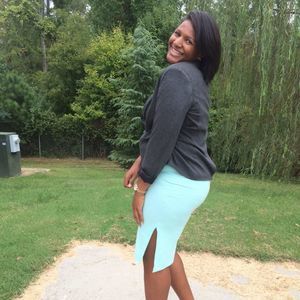 Meet your Posher, Khadijah