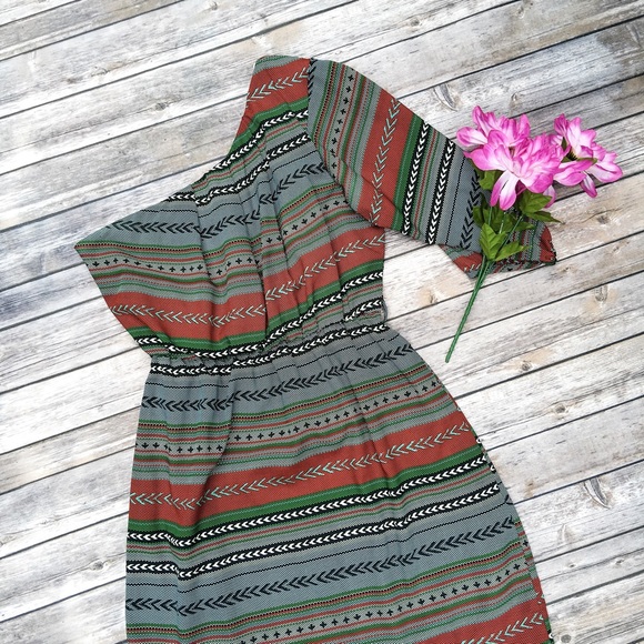 MOVING SALE ‼️ Needle & Thread One Shoulder Dress - Picture 4 of 4