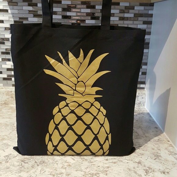 Daily Deal! Summery Pineapple Tote! - Picture 2 of 3