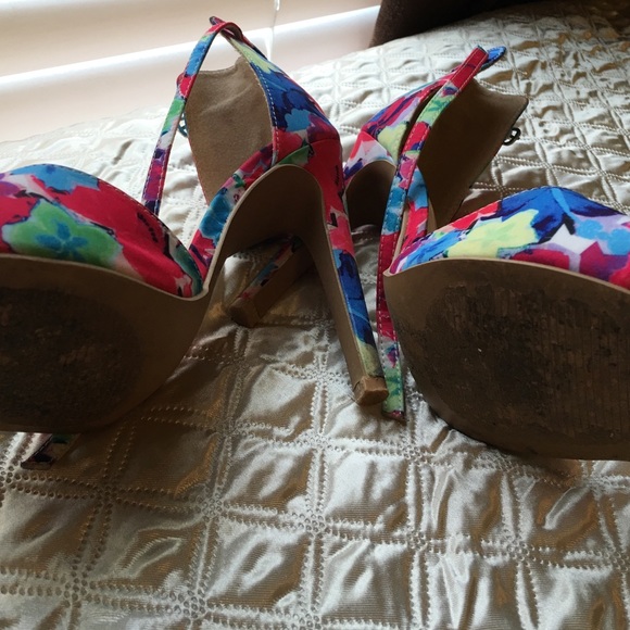 Charlotte Russe heels - Picture 4 of 4