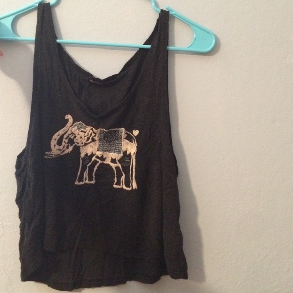 Cute Brandy Melville crop top never been worn - Picture 1 of 1