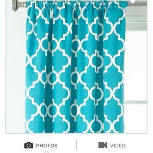 Meet your Posher, Lili