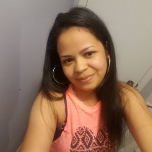 Meet your Posher, Ana elizabeth