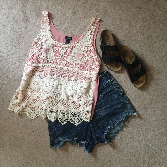 Tops - Lace white and pink tank top!