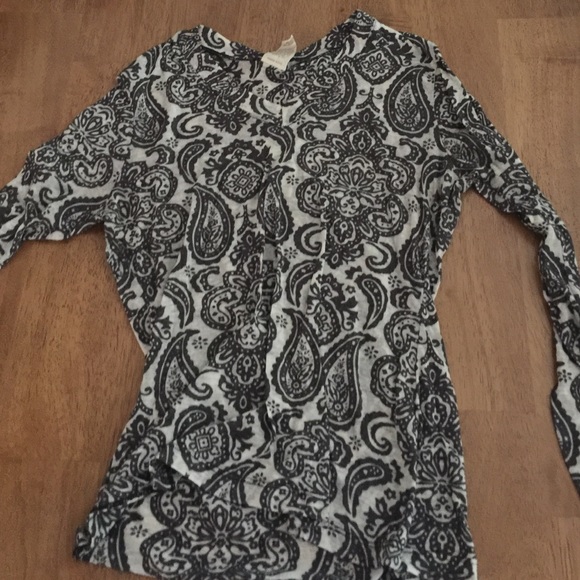 Half way sleeved tee