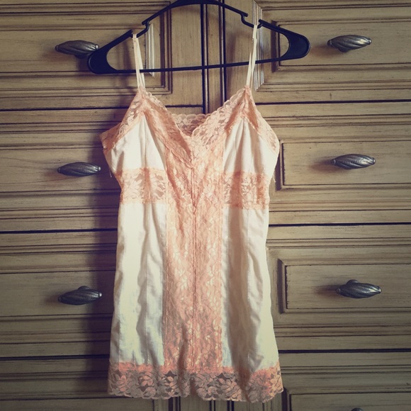 Lace and velvet cami